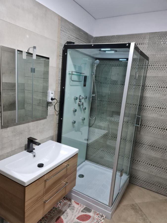 Апартаменты Eva Apartament Галац Экстерьер фото